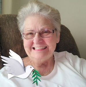 Meet your Posher, Carolyn